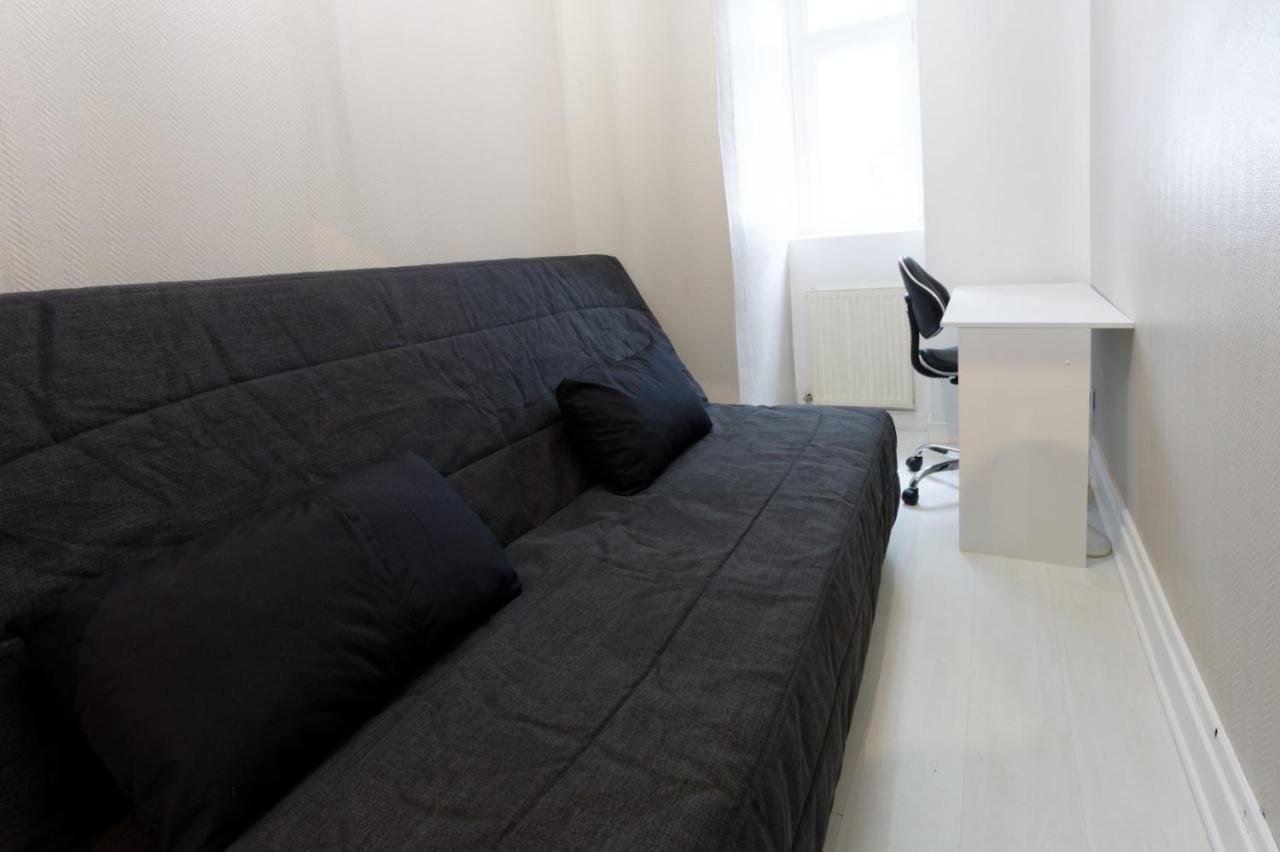 Appartement L'hibiscus Rouge *